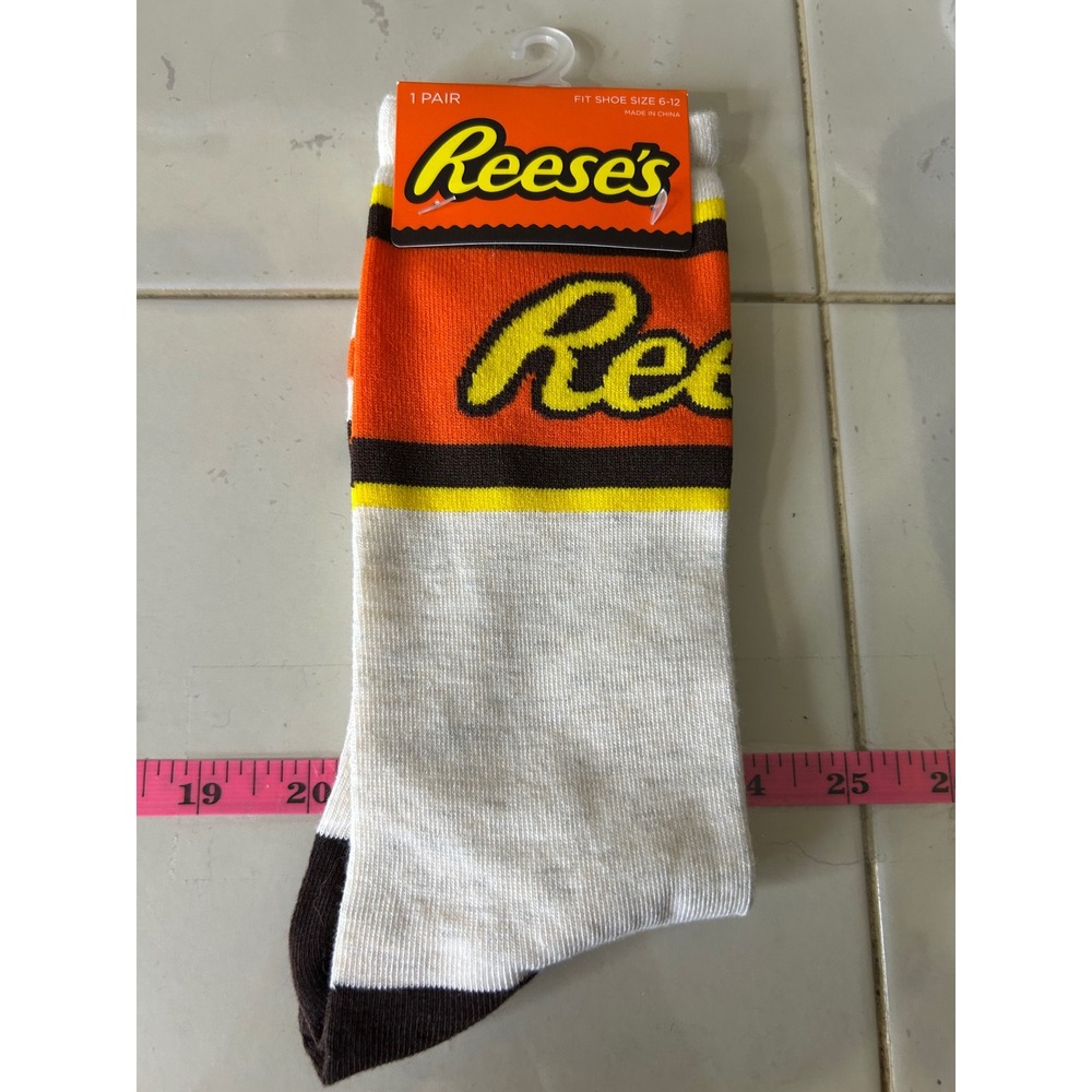 Reese's Peanut Butter Cups Crew Socks Mens Shoe Size 6-12 HSU90-MUL Orange White